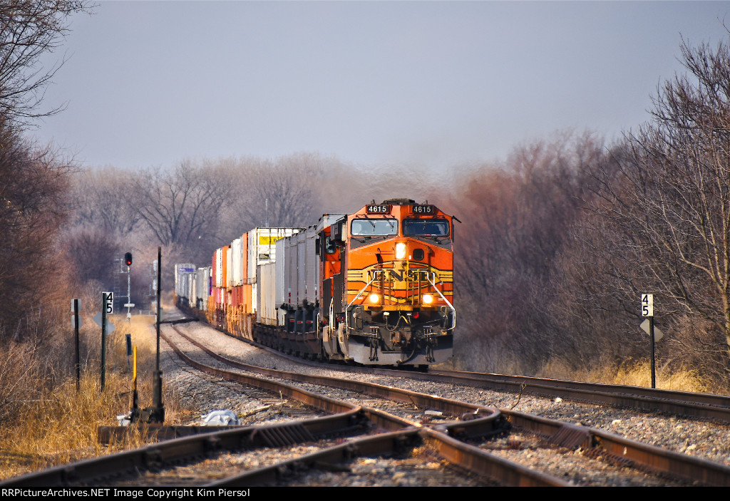 BNSF 4615